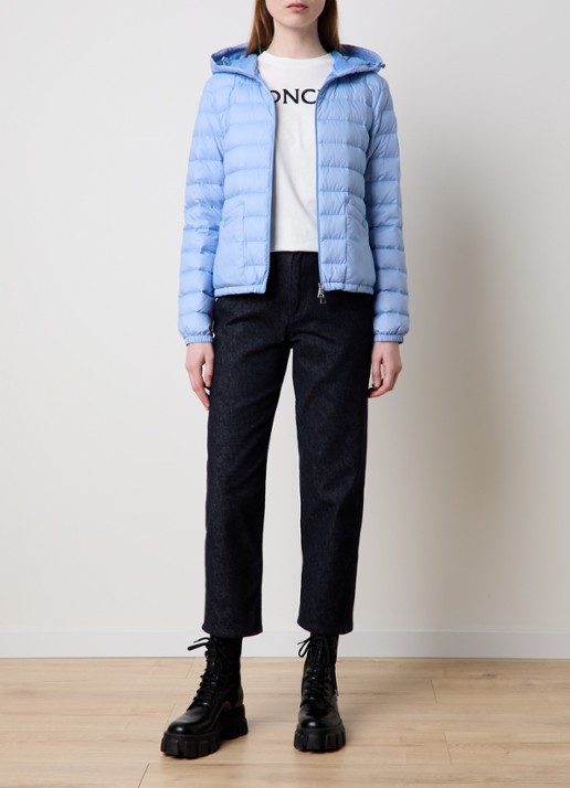 Moncler Hede puffer jack met capuchon en donsvulling - voorkant 2 lichtblauw