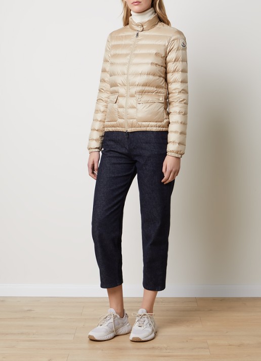 Moncler Lans puffer jack met donsvulling en klepzakken - voorkant 5 beige