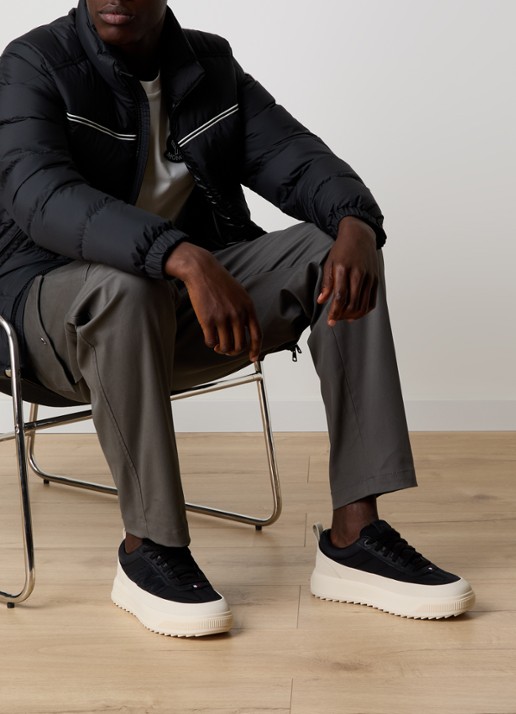 Moncler Monpulse sneaker met suède details - voorkant 2 zwart