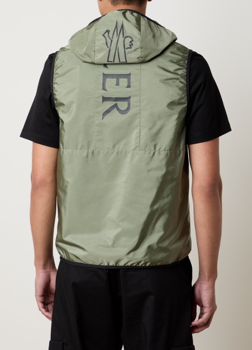 Moncler Moretan bodywarmer met capuchon en waterafstotende coating - achterkant mosgroen