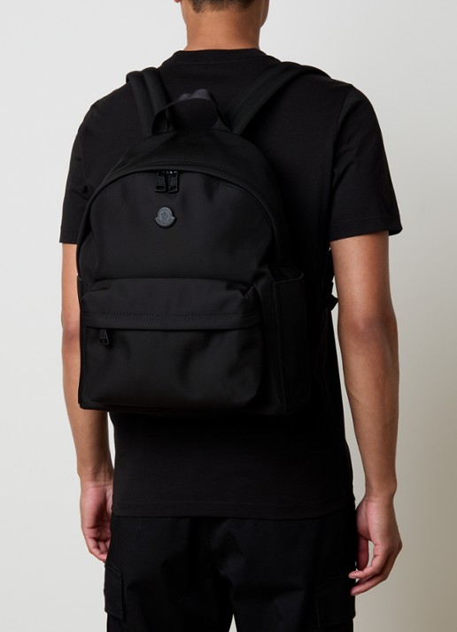 Moncler New Pierrick rugzak met logo - voorkant 3 zwart