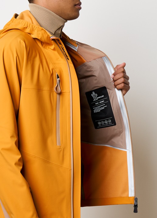 Moncler Orden windjack met ritszakken - detail 6 okergeel