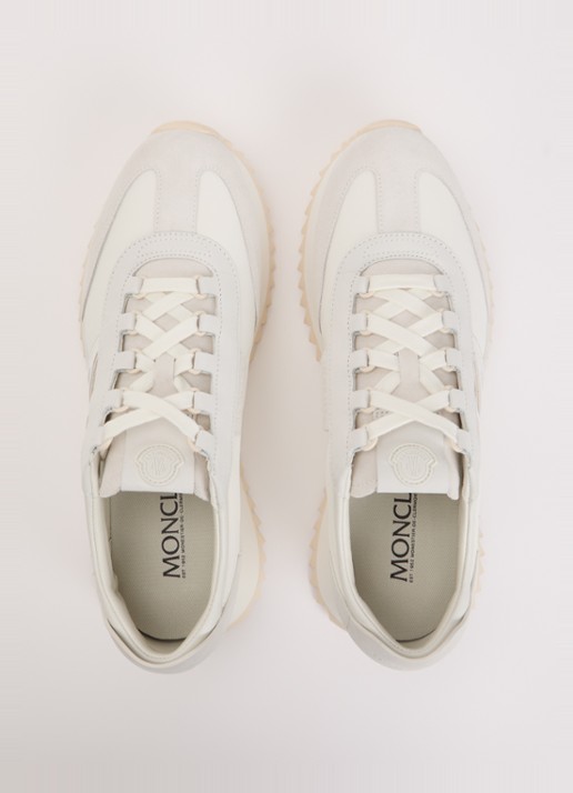 Moncler Pacey2 sneaker met suède details en logo - detail 5 gebroken wit