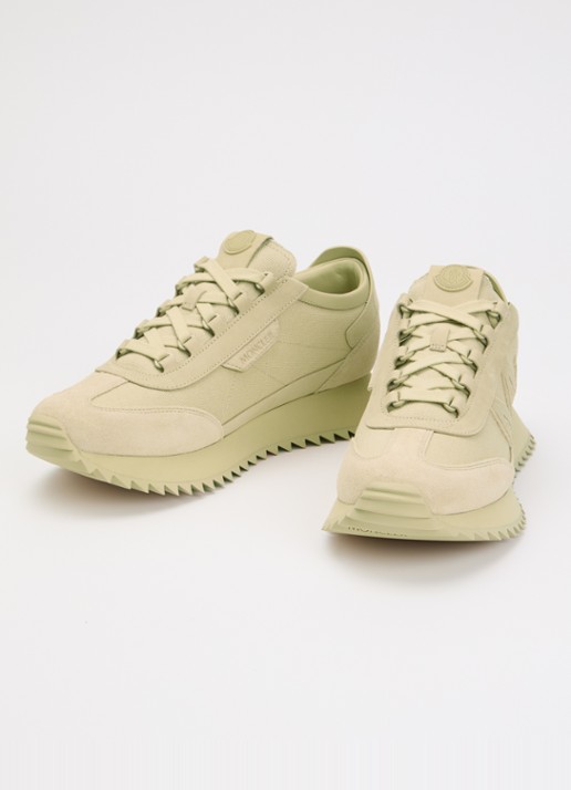 Moncler Pacey2 sneaker met suède details en logo - detail 4 gebroken wit