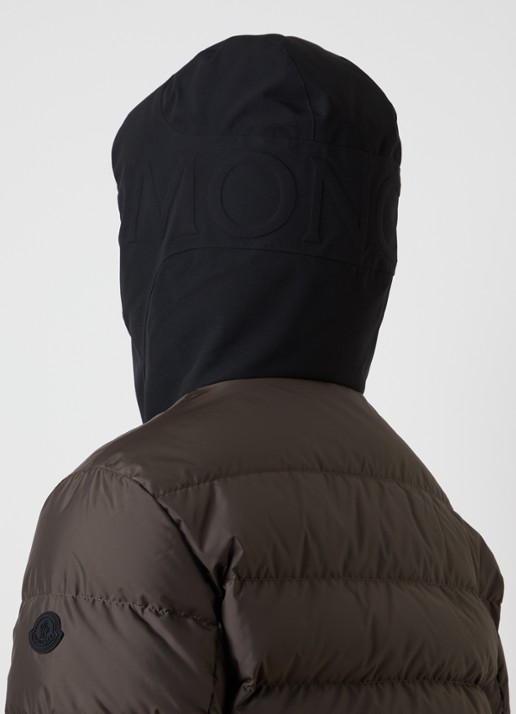Moncler Puffer jack met donsvulling en capuchon - detail 5 donkerbruin