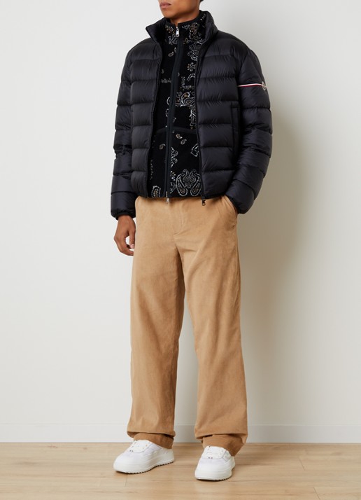 Moncler Ravenlock puffer jack met donsvulling en afneembare capuchon - voorkant 2 zwart
