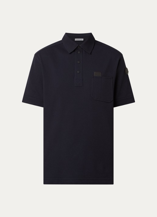 Moncler Regular fit polo van piqué katoen met borstzak - voorkant donkerblauw