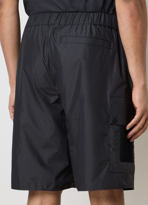 Moncler Straight fit korte broek met steekzakken - achterkant zwart