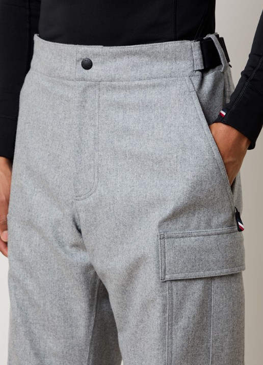 Moncler Straight fit ski-broek van scheerwol met klepzakken - detail 7 grijsmele