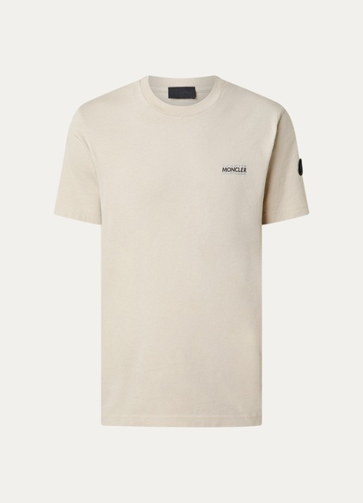 Moncler T-shirt met logo - voorkant beige