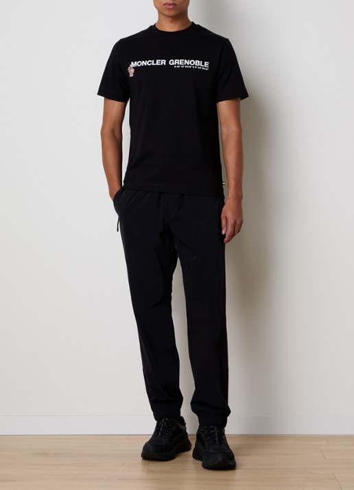 Moncler T-shirt met logoprint - voorkant 5 zwart