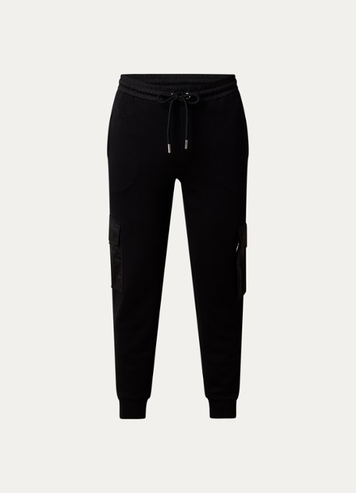 Moncler Tapered fit joggingbroek met klepzakken en logo - voorkant 2 zwart