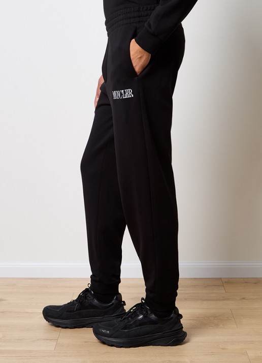 Moncler Tapered fit joggingbroek met logoborduring met steekzakken - detail 4 zwart