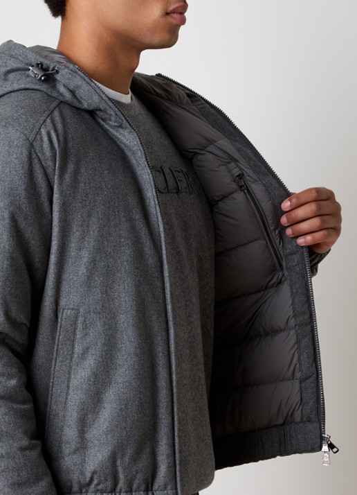 Moncler Torrani bomberjack met capuchon - detail 6 donkergrijs