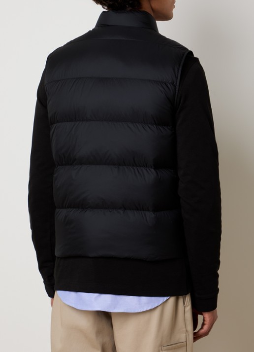 Moncler Tuquerouye gewatteerde bodywarmer met donsvulling en logo - achterkant zwart