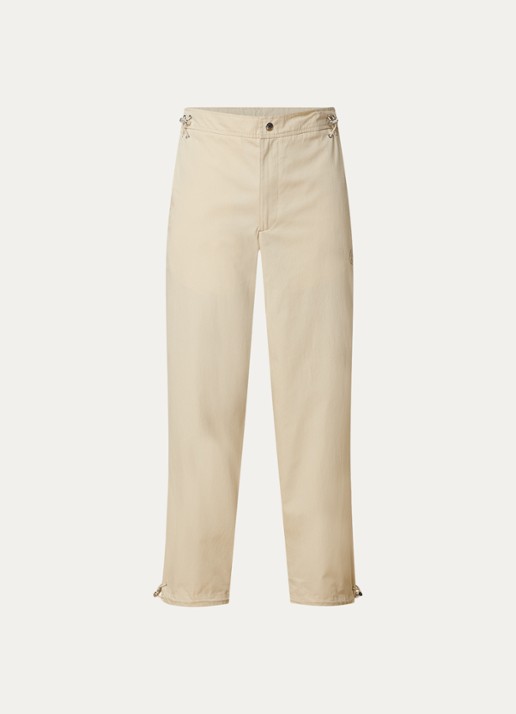 Moncler Wide fit chino met logoborduring en steekzakken
