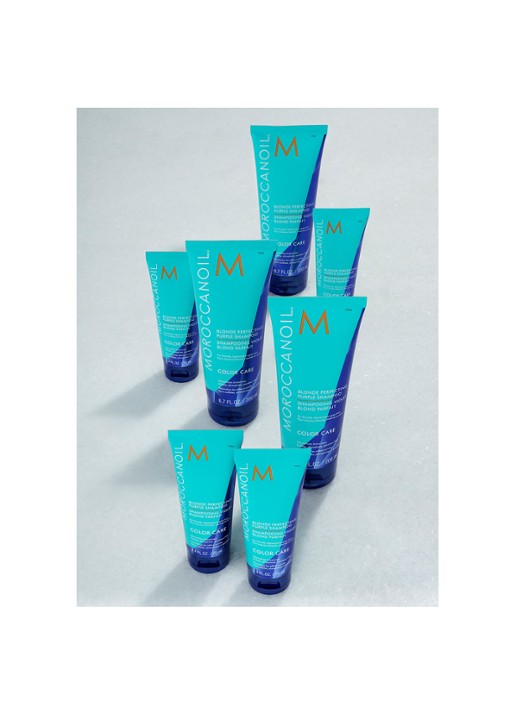 Moroccanoil Mini Blonde Perfecting Purple Shampoo - travel size - detail 3 undefined