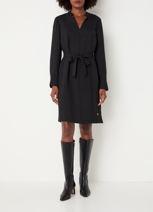 Mos Mosh MMLipi mini jurk met V-hals en strikceintuur - voorkant 4 zwart