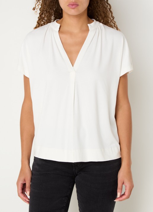 Mos Mosh MMShira T-shirt met V-hals - detail gebroken wit