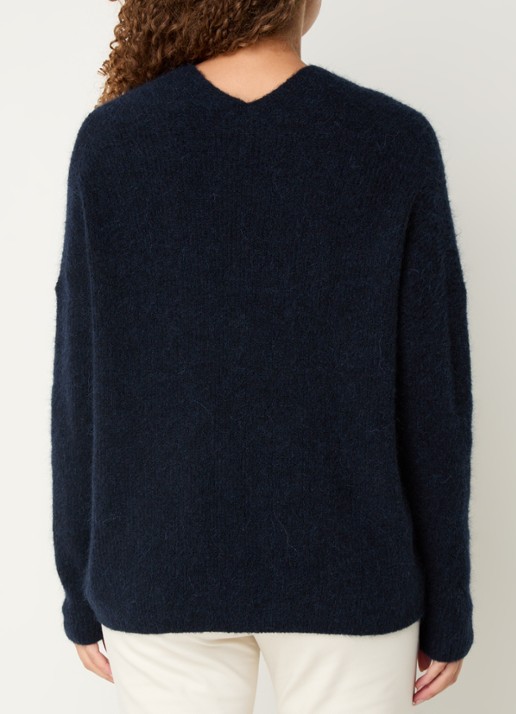 Mos Mosh MMThora fijngebreide pullover in alpaca wolblend met V-hals - achterkant 4 salute navy / donkerblauw