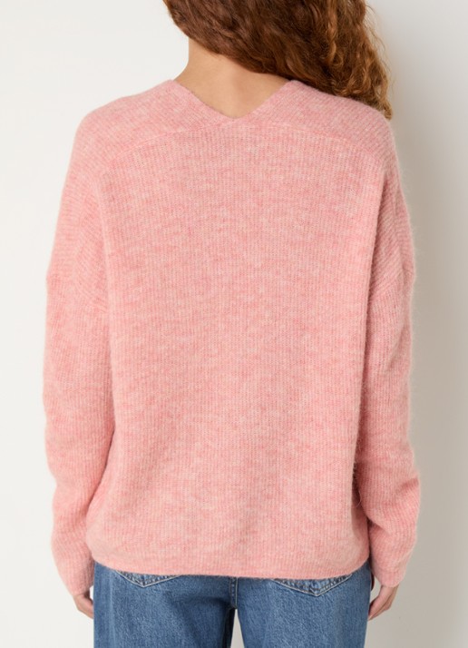 Mos Mosh MMThora fijngebreide pullover in alpaca wolblend met V-hals - achterkant 3 rosette / roze