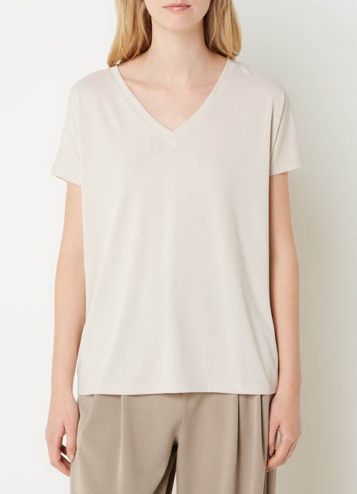 MSCH Copenhagen Fenya T-shirt met V-hals en stretch - detail beige