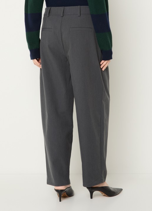 My Essential Wardrobe Evie loose fit pantalon met plissé - achterkant donkergrijs