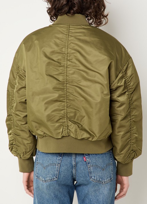 My Essential Wardrobe Helga bomberjack met ritszakken - achterkant legergroen
