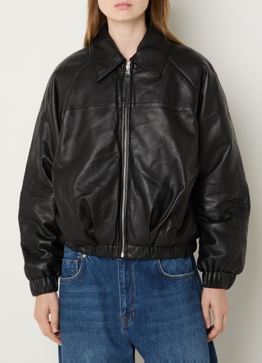 My Essential Wardrobe Luba jack van lamsleer