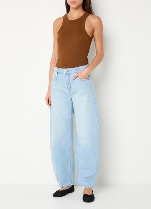 My Essential Wardrobe Lucy high waist balloon fit jeans met lichte wassing en steekzakken  - voorkant 5 indigo