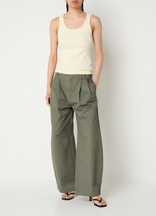 My Essential Wardrobe Tanktop met ribstructuur - voorkant 2 lichtgeel