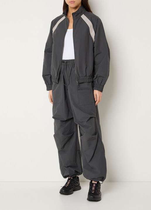 My Essential Wardrobe Tasma bomberjack met streepprint - voorkant 2 antraciet