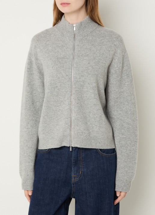 My Essential Wardrobe Tracy grofgebreide vest met opstaande kraag