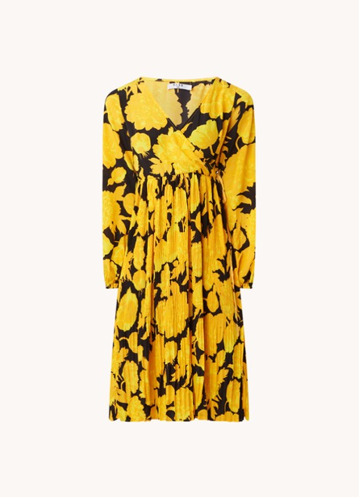 NA-KD Midi jurk met plissé en bloemenprint - voorkant geel