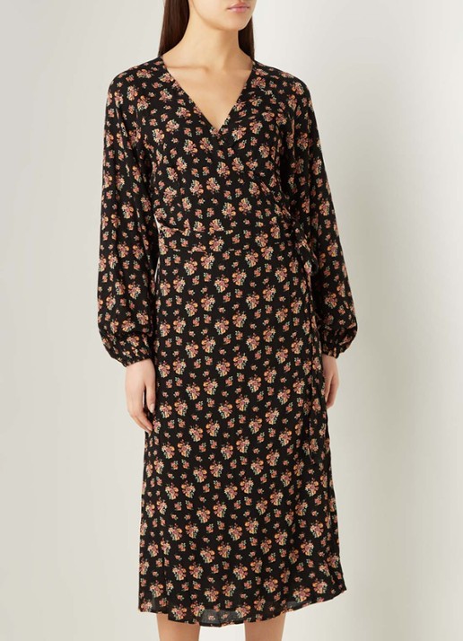 NA-KD Midi wikkeljurk met bloemenprint - detail zwart