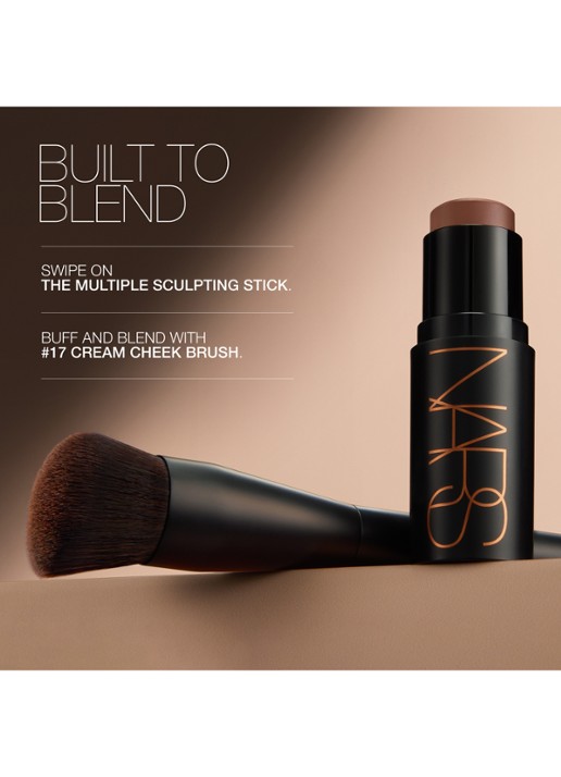 NARS #17 Cream Cheek Brush - detail 2 undefined