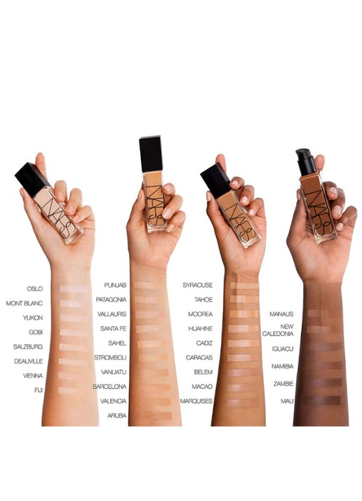 NARS Natural Radiant Longwear Foundation - voorkant 2 zambie