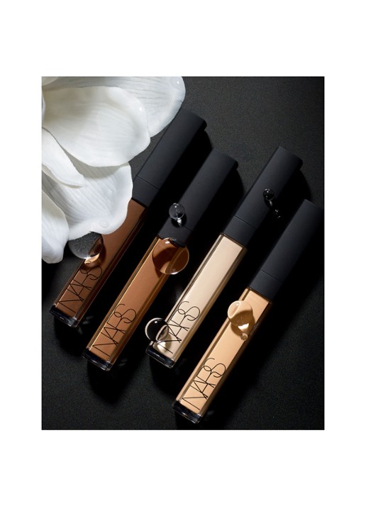 NARS Radiant Creamy Concealer - detail 7 amande