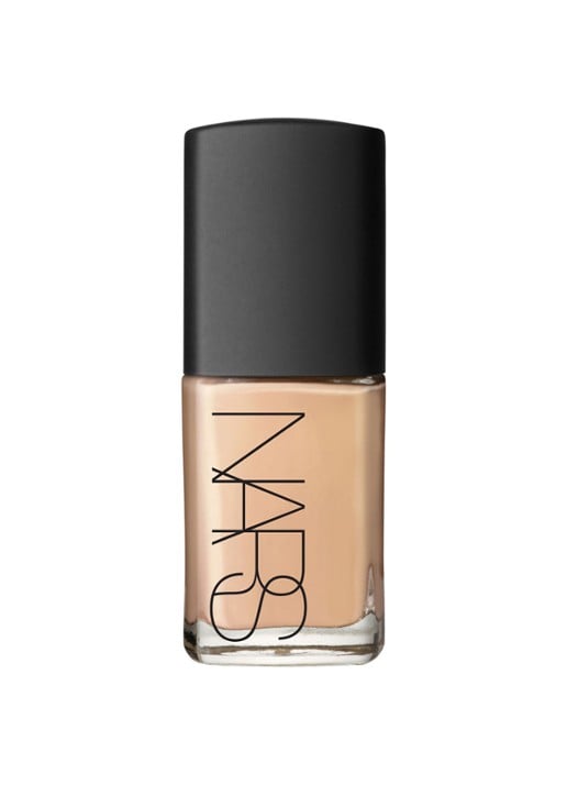 NARS Sheer Glow Foundation - voorkant punjab
