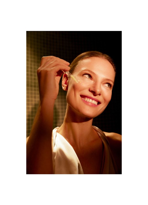 Natura Bissé ESI Retinol Night Renewal - serum - detail 4 beige