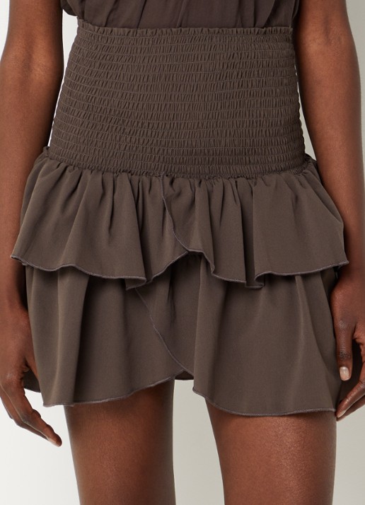 Neo Noir Carin minirok met smockwerk en volant