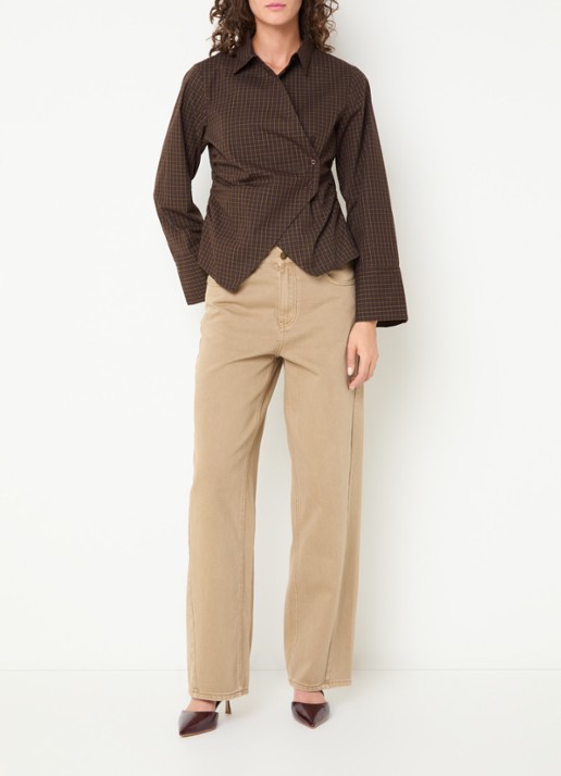 Neo Noir Fenli blouse met ruitdessin en asymmetrisch detail - voorkant 3 aubergine
