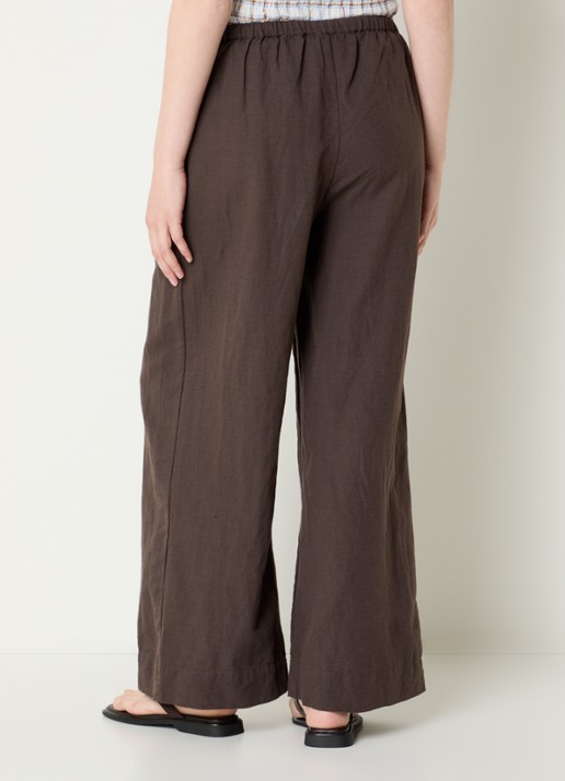 Neo Noir Heifa high waist wide fit broek in linnenblend met steekzakken  - achterkant 2 donkerbruin