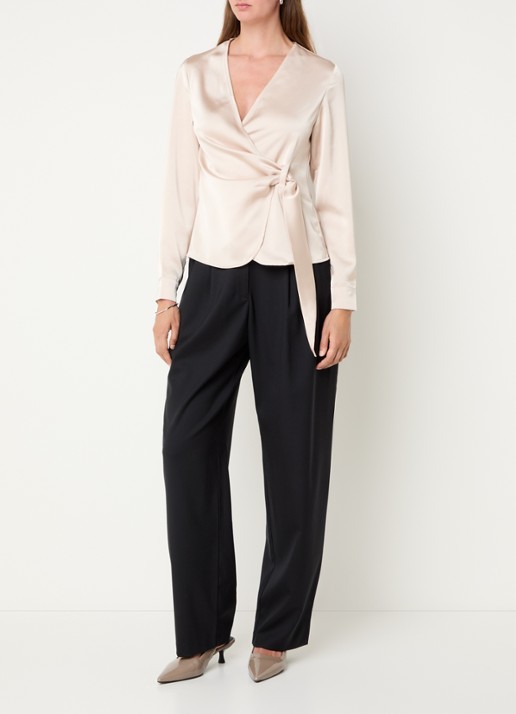 Neo Noir Petris blouse van satijn  - voorkant 2 naturel