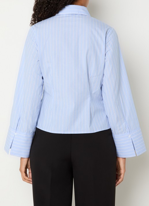Neo Noir Rosa cropped blouse met streepprint - achterkant 4 lichtblauw
