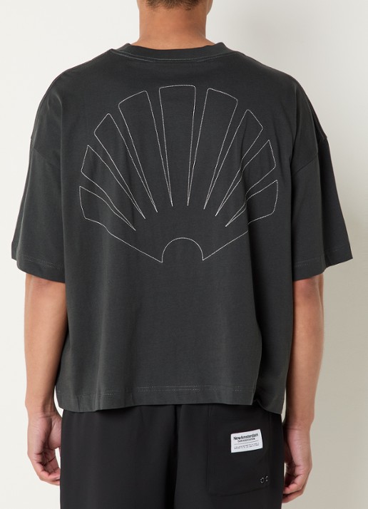 New Amsterdam Surf Association T-shirt met logo- en backprint