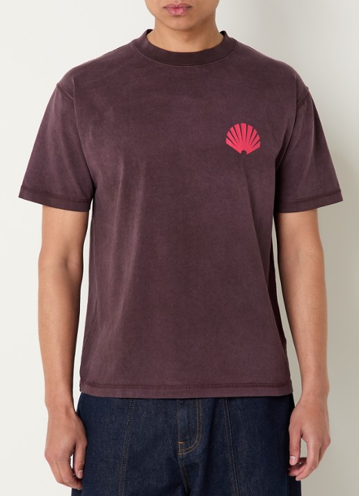 New Amsterdam Surf Association T-shirt met logo- en backprint - achterkant aubergine