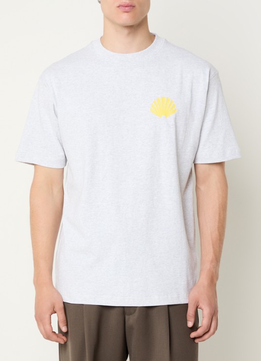 New Amsterdam Surf Association T-shirt met logo- en backprint - achterkant 3 geel