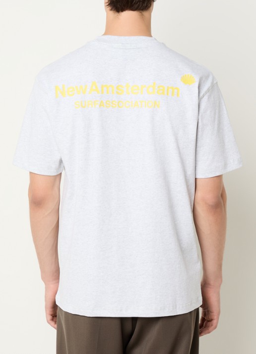 New Amsterdam Surf Association T-shirt met logo- en backprint