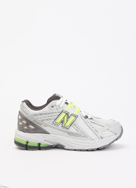 New Balance 1906 sneaker met mesh details - voorkant zwart